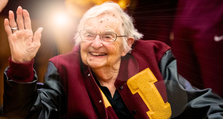 Sister Jean aged 101 years old praying for the team